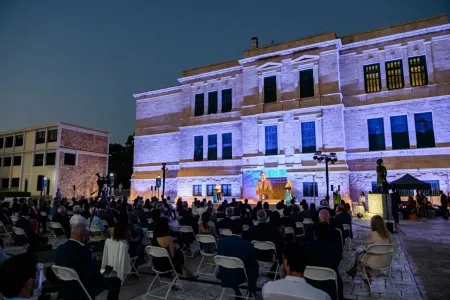 bpabeia eykpanthnaytika xponia schole nautikon dokimon  